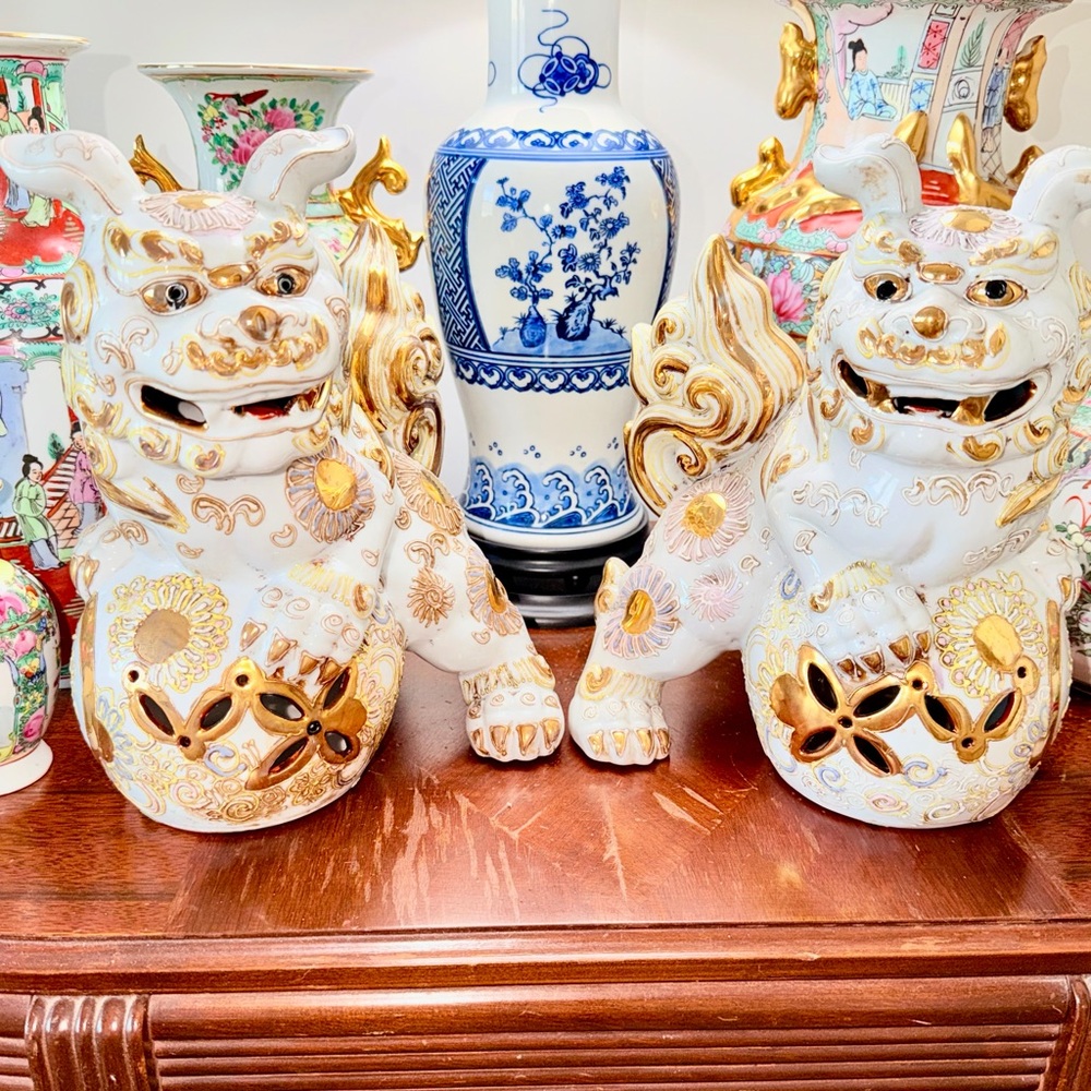 Pair of White and Gold Foo Dog Statues